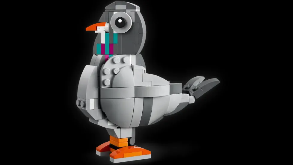 LEGO® Creator 3-in-1: Playful Cat 31163