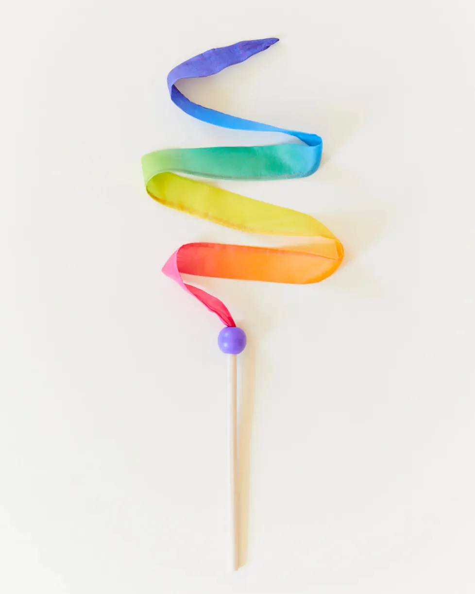 Sarah's Silks: Mini Streamer Wand Rainbow