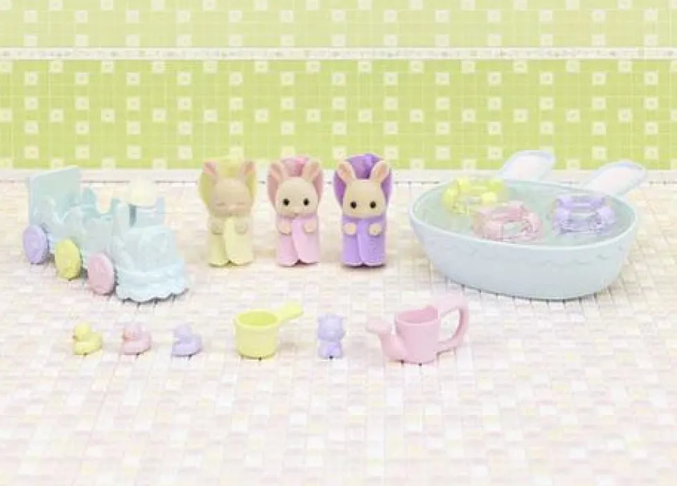 Calico Critters Triplets Bathtime Set