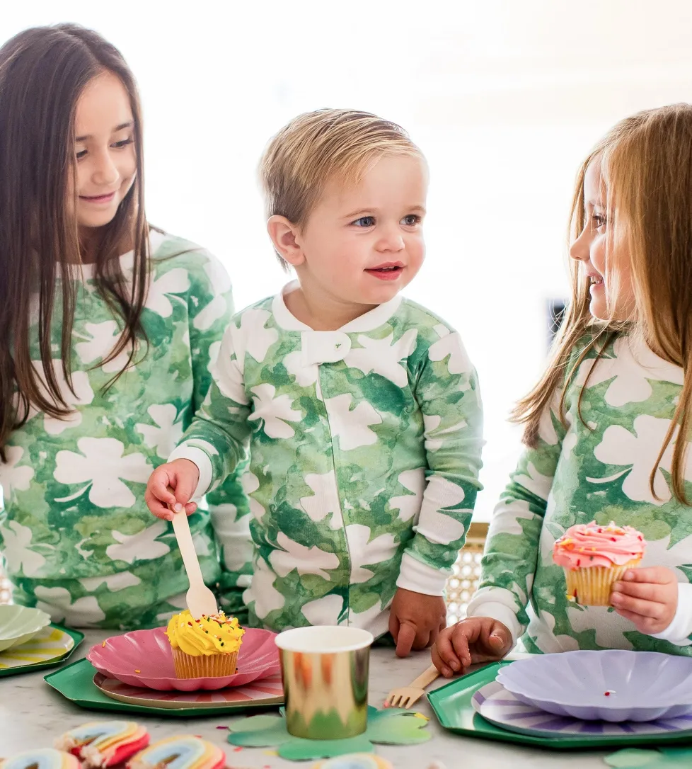 Burt's Bees Organic Two-Piece Pajamas Artsy Clover