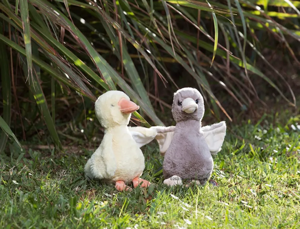 Douglas Mini Soft Marnie Taupe Goose 7