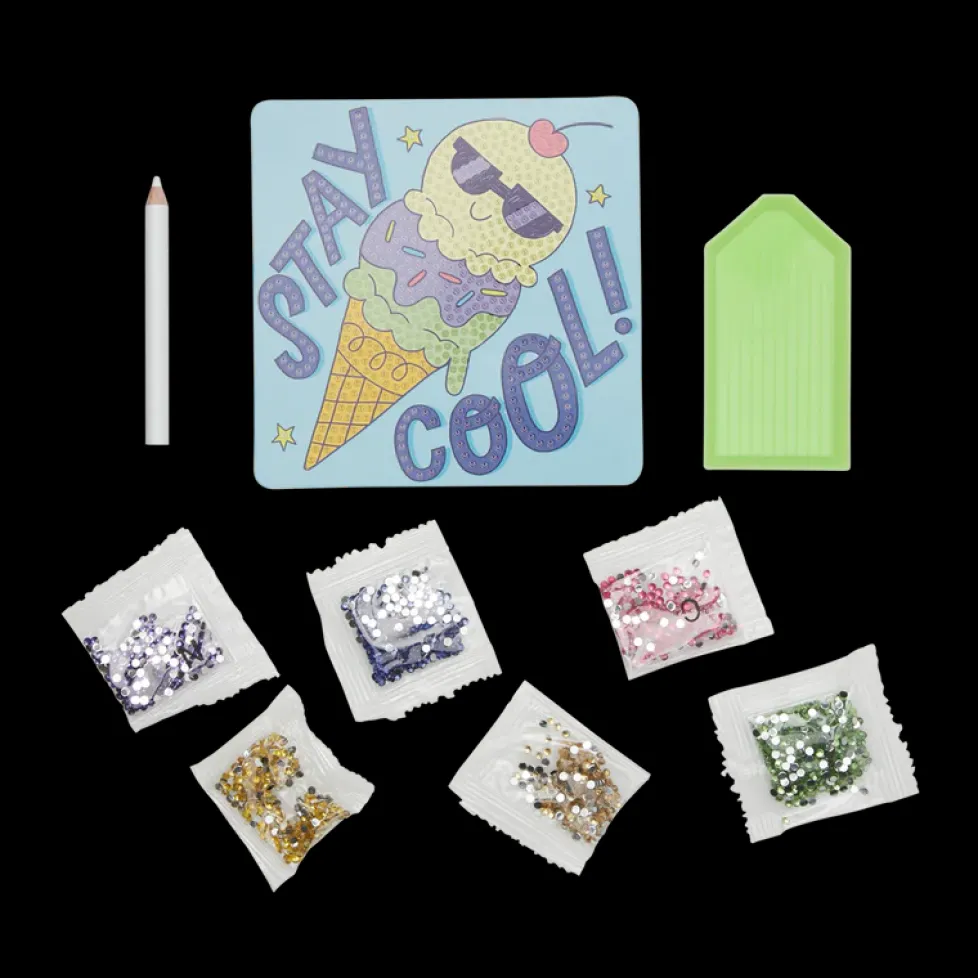 Ooly Razzle Dazzle DIY Gem Art Kit Cool Cream