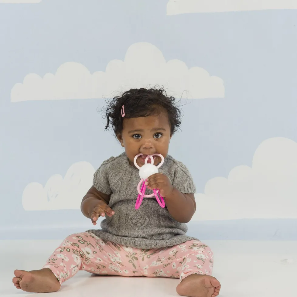 Manhattan Toy® Zoo Winkels Pink Bunny