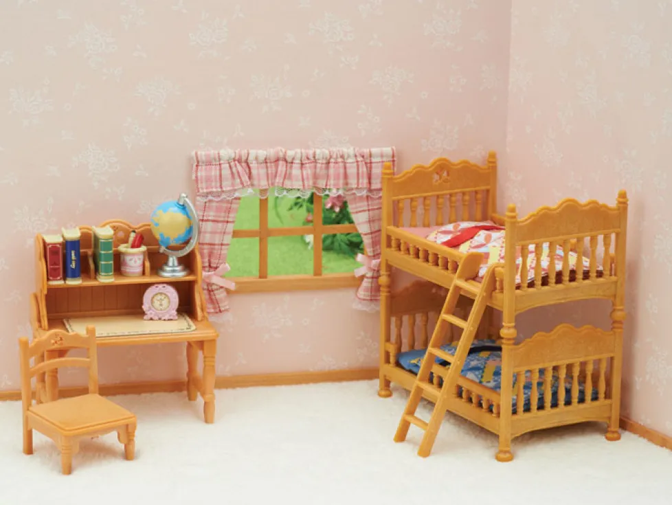 Calico Critters Children's Bedroom Set