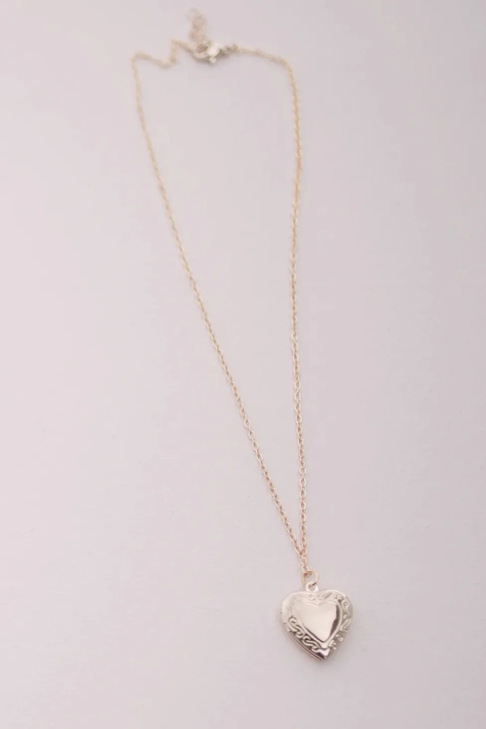 Great Pretenders Boutique Necklace: Locket