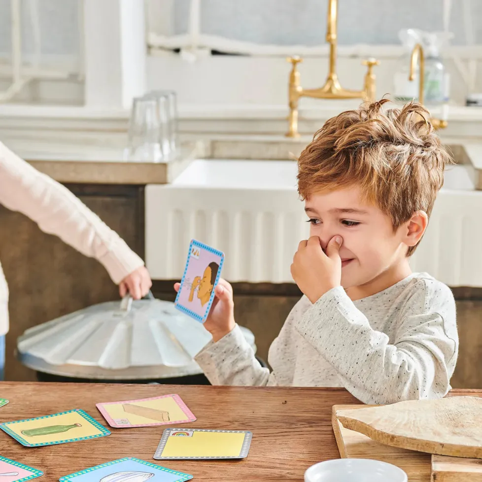 eeBoo Scavenger Hunt Indoor