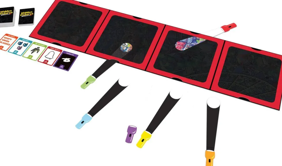 Highlights Hidden Pictures: Flashlight Search Game