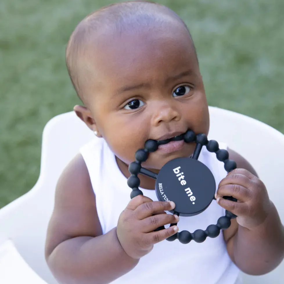 Bella Tunno Happy Teether: Bite Me