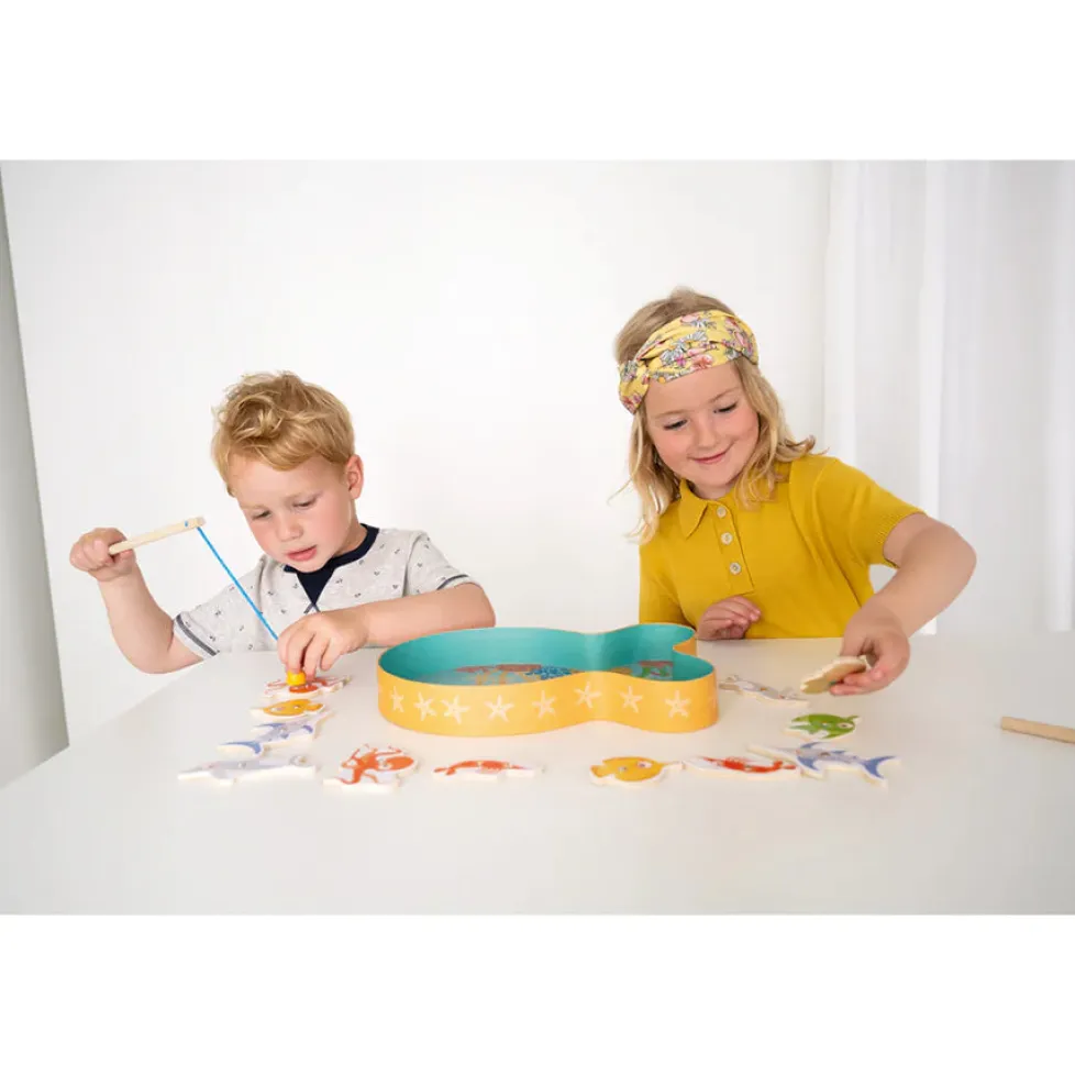 Retro Magnetic Fishing Game