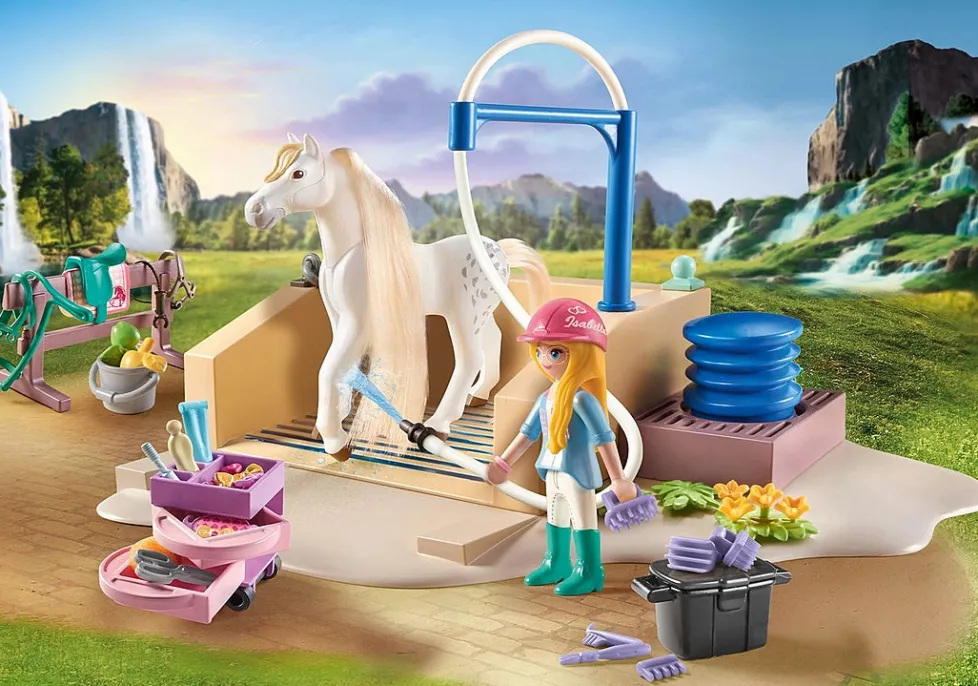 Playmobil Horses of Waterfall: Washing Station with Isabella and Lioness 71354