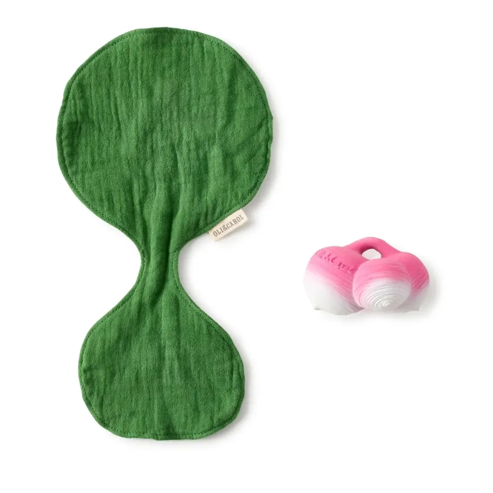 Oli & Carol Ramona the Radish Mini Doudou Teether