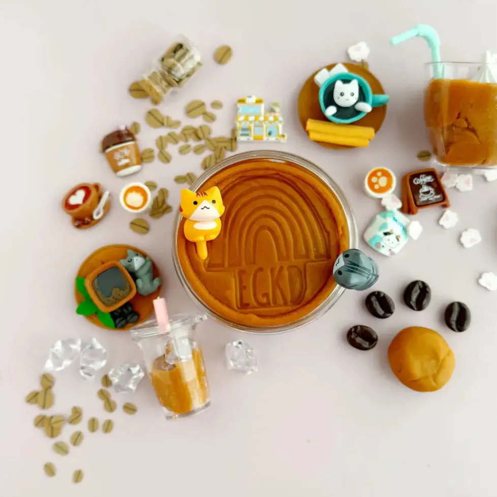 Earth Grown KidDough: Bagged Sensory Kit - Cat Cafe