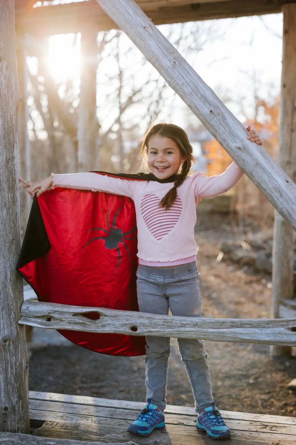 Great Pretenders Reversible Spider/Bat Flowing Cape Size 5/6