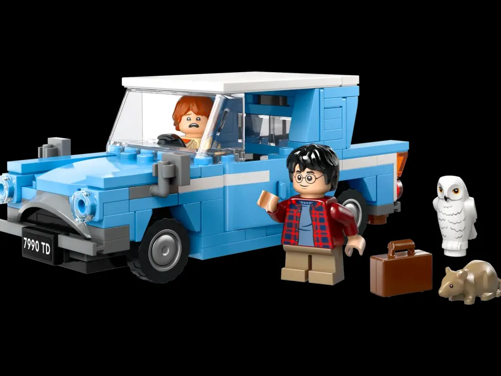 LEGO® Harry Potter™ Flying Ford Anglia™ 76424