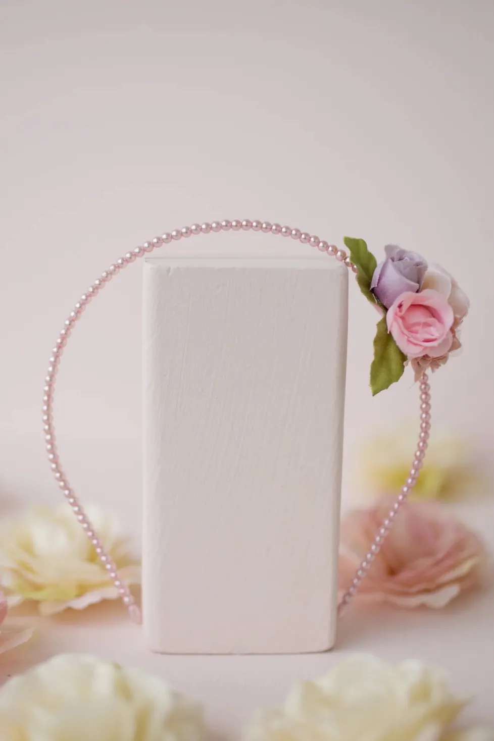 Great Pretenders Headband: Pearls & Twirls