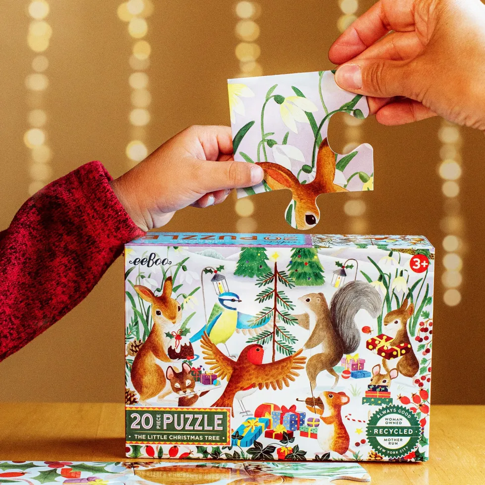 eeBoo 20 Piece Puzzle The Little Christmas Tree