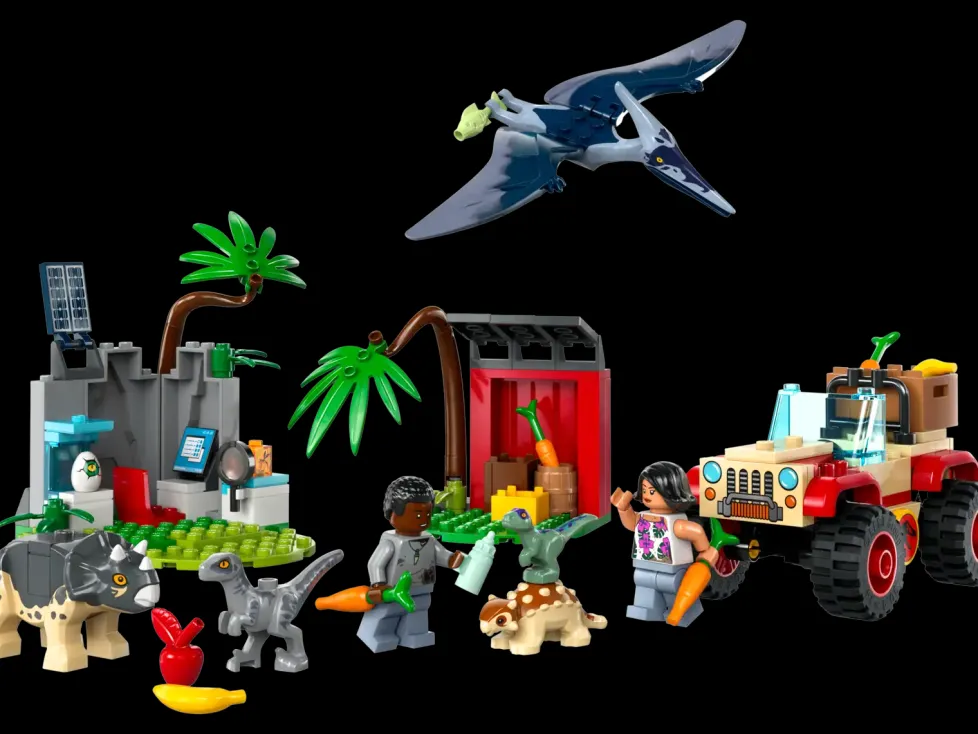 LEGO® Jurassic Park Baby Dinosaur Rescue Center 76963
