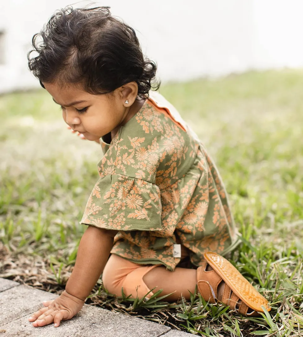 Burt's Bees Organic Baby Vibrant Garden Top and Pants Set