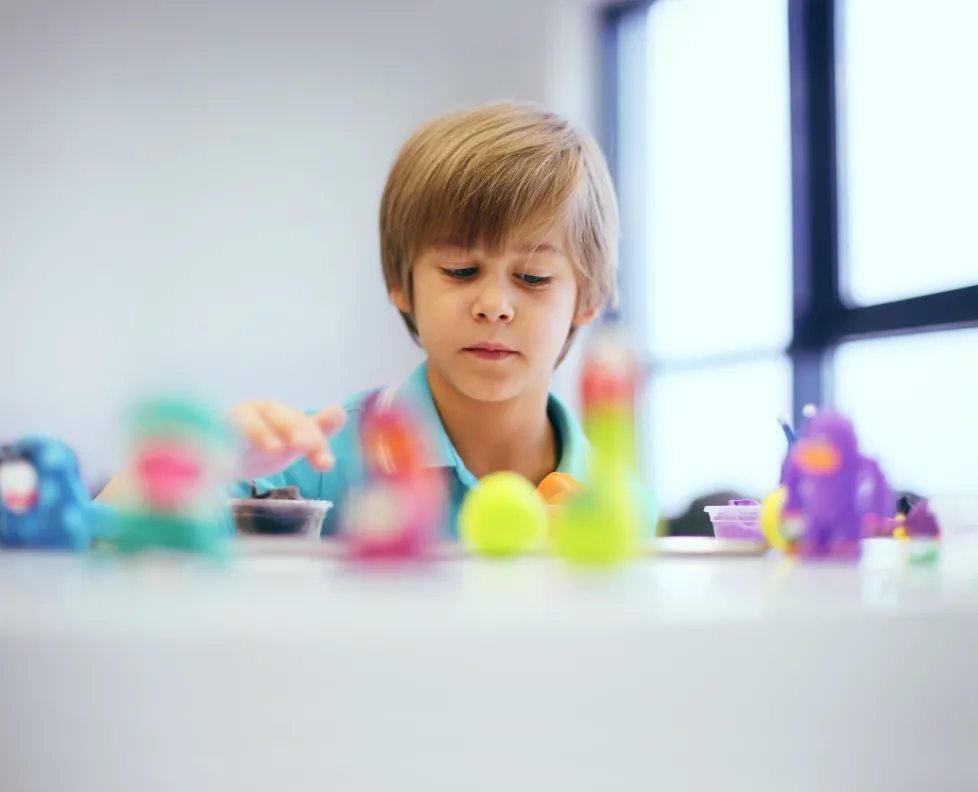 Fat Brain Toys® Hey Clay - Dinos