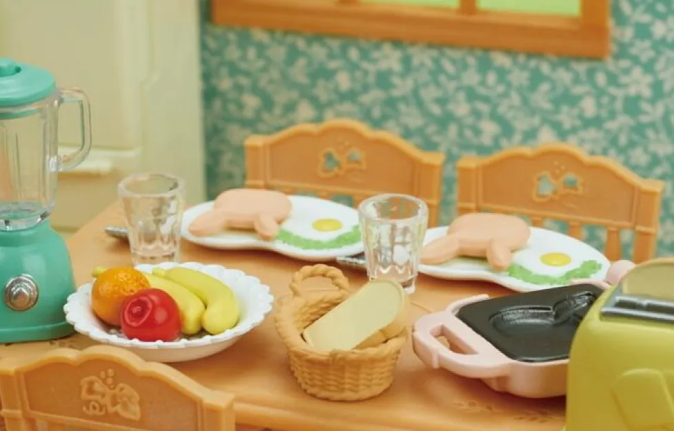 Calico Critters Breakfast Playset