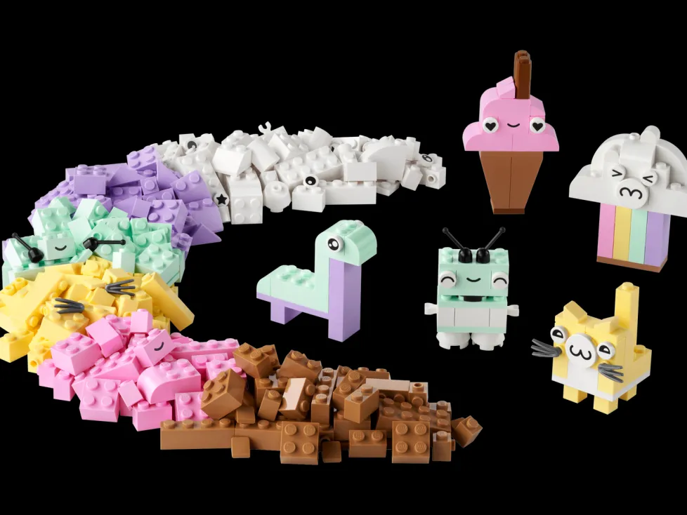 LEGO® Creator - Creative Pastel Fun 11028
