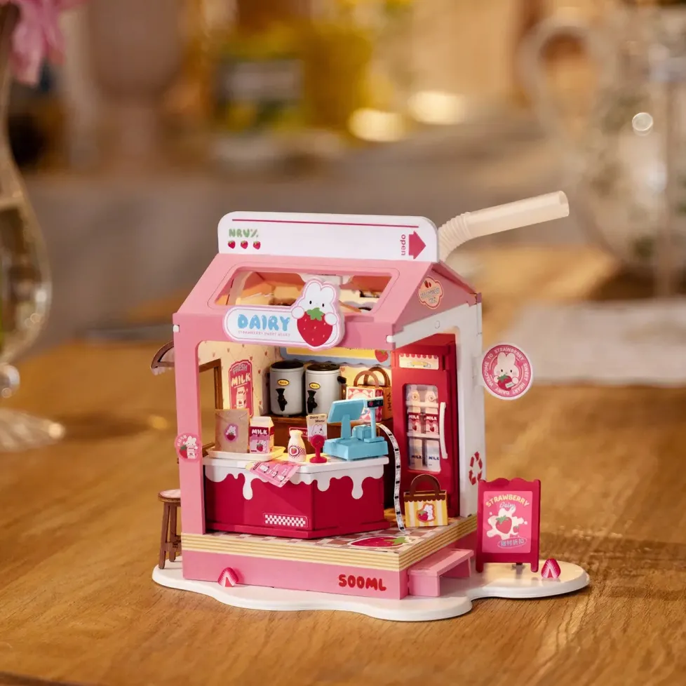 Hands Craft DIY Miniature House Kit: Strawberry Milk Box